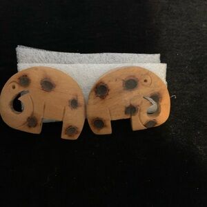 Wooden elegant stud earrings boho-style elephant earrings